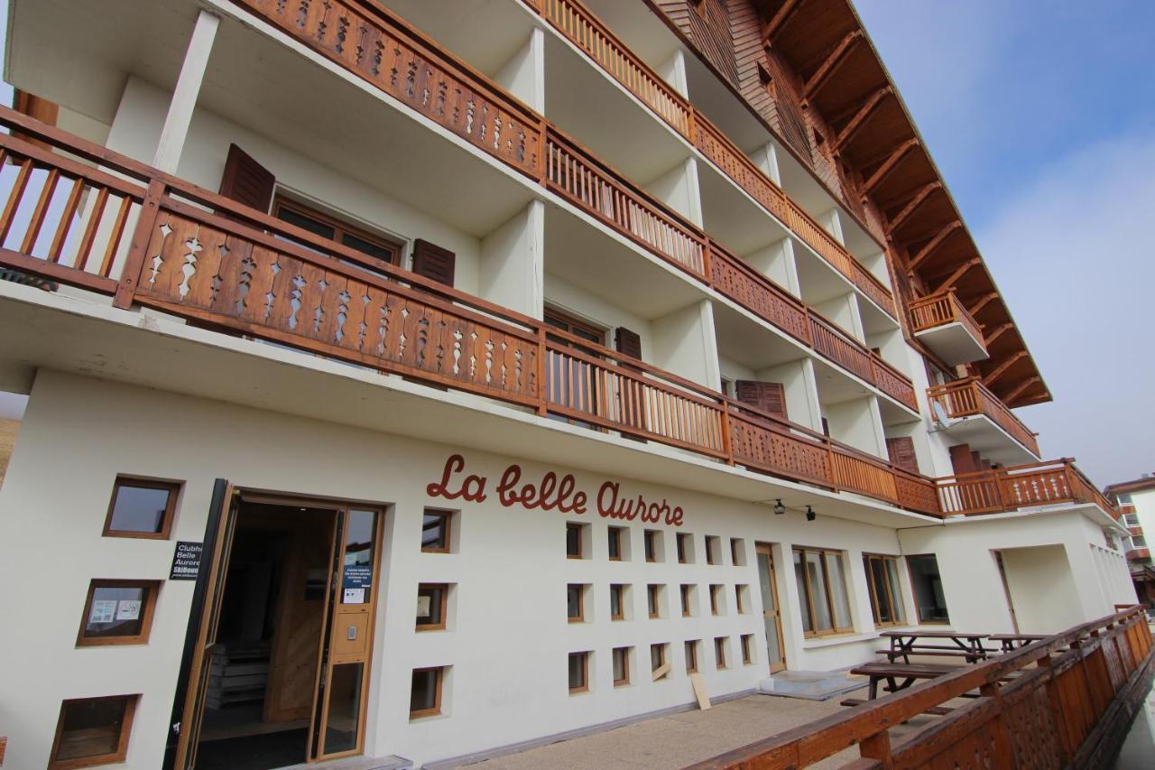 Hotel La Belle Aurore ラルプ・デュエ エクステリア 写真