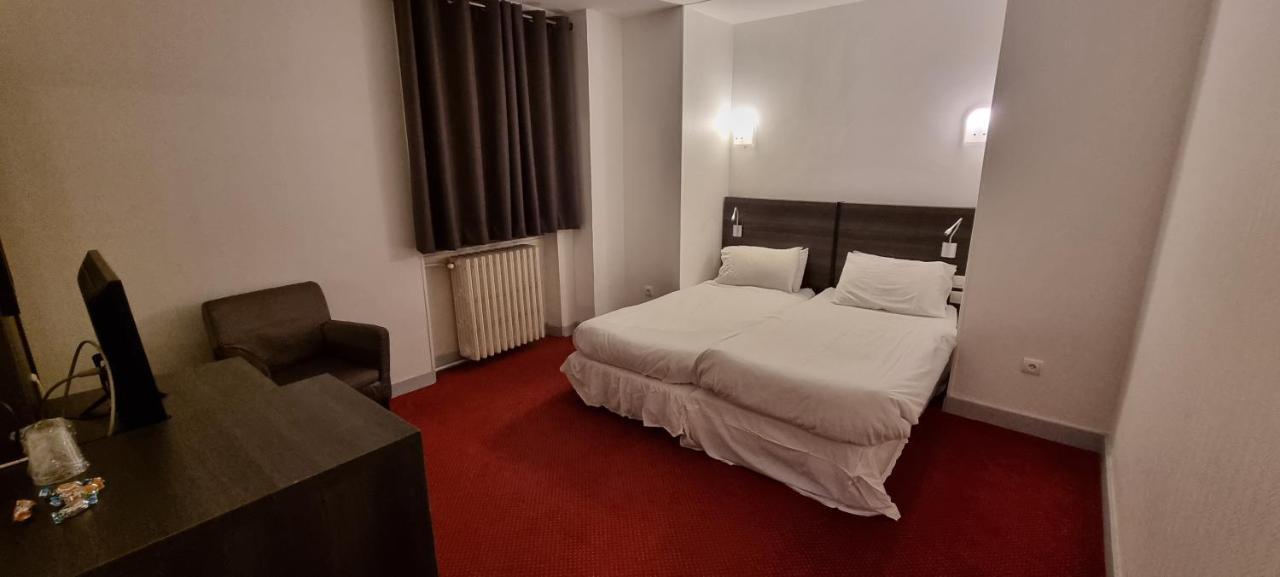 Hotel La Belle Aurore ラルプ・デュエ エクステリア 写真